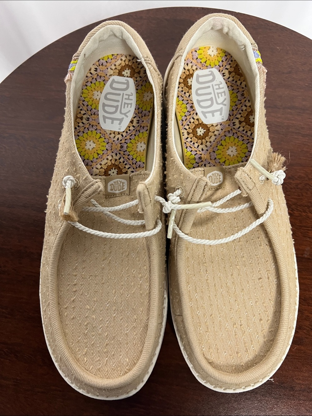 Hey Dude Women's Beige Linen Moccasin Slip-Ons with White Laces NWT..